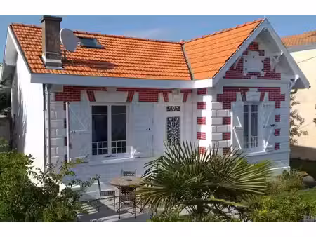 location maison 4 pièces à gujan-mestras (33470)  1 400 €