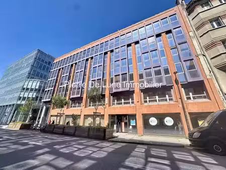 location locaux professionnels 467 m² à toulouse (31000)  8 800 €