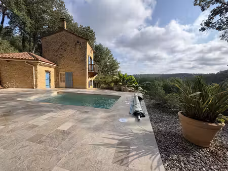 périgord noir maison de caractère avec piscine  4 terrass