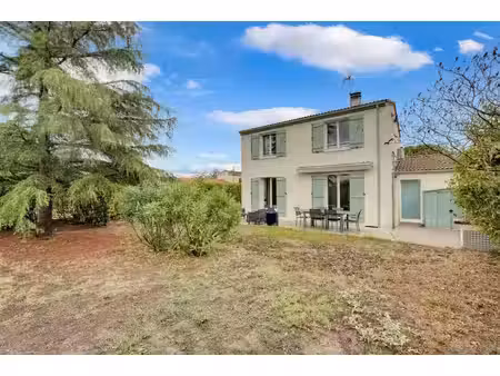 maison familiale t4/t5 de 107m² avec garage