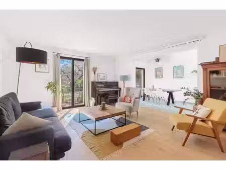 exclusivite-maison familiale-place de l'ormeau-prochain metr