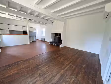 a louer - montesquieu volvestre - appartement t3 84 m² avec jardin - g820-fg