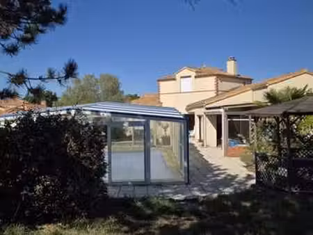 vente maison piscine aux moutiers-en-retz (44760) : à vendre piscine / 149m² les moutiers-