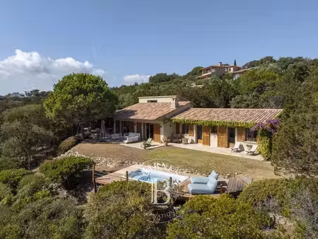 villa de luxe de 4 pièces en location lecci  france