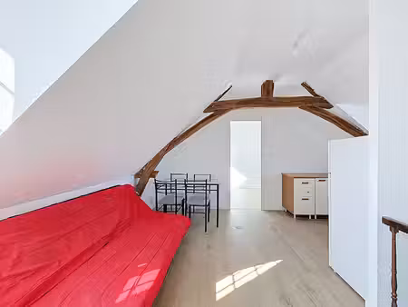 location appartement 3 pièces  35.00m²  bécon