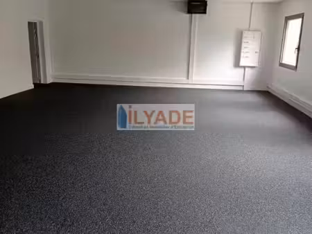 location bureaux aubagne 13400 150m² à 1000m²