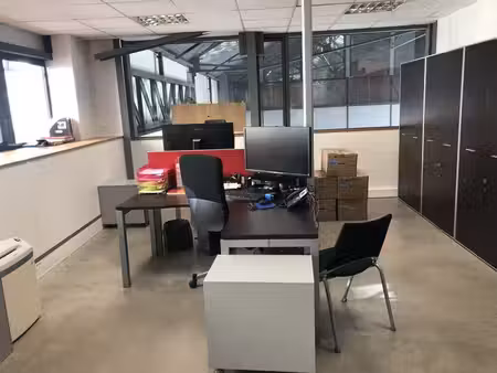 location bureaux grenoble 38000 43m² à 518m²