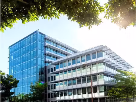 location bureaux montigny le bretonneux 78180 60m² à 14451m²