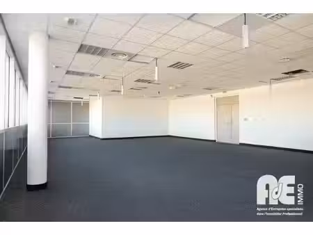 location bureaux toulouse 31100 724m²