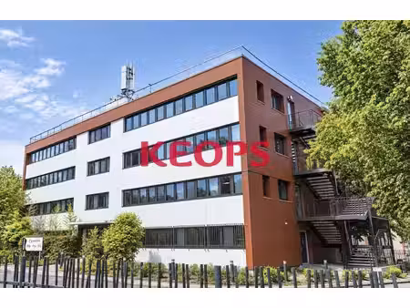 location bureaux 332m² à 1330m²