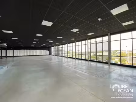 location bureaux vertou 44120 720m²