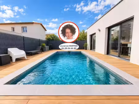 à vendre superbe maison contemporaine de 86 m² avec piscine  terrain de boules et prestati