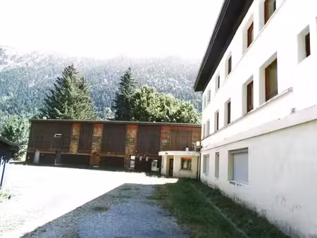 maison de luxe de 1000 m2 en vente lavaldens  france