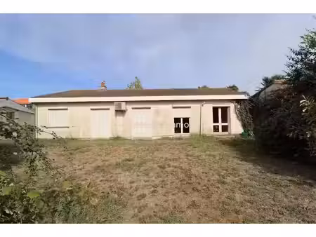 vente locaux professionnels 6 pièces 136 m² à lormont (33310)  262 500 €