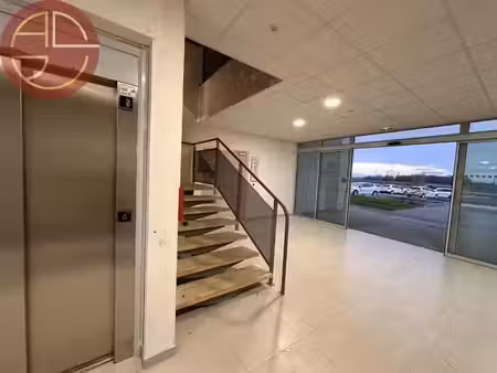 vente locaux professionnels 200 m² à muret (31600)  420 000 €