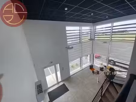 vente locaux professionnels 380 m² à balma (31130)  878 845 €
