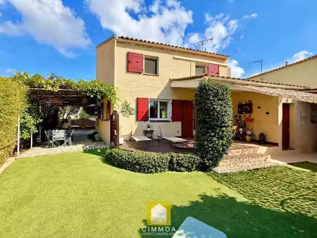 maison avec jardin et garage à deux pas du centre