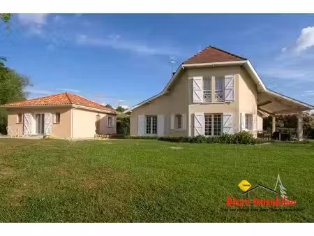 achat maison 9 pièces 213m² salies de bearn 64270