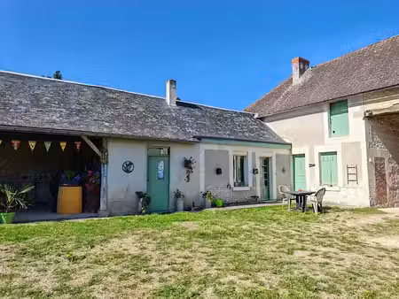 ancienne ferme sur parcelle arborée de 5 871 m²