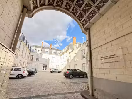 ? bureaux d’exception 85 m² — hôtel particulier (orléans centre) ?️