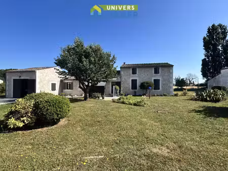 maison en vente grevée du droit d’usage et d’habitation à gemozac (17)