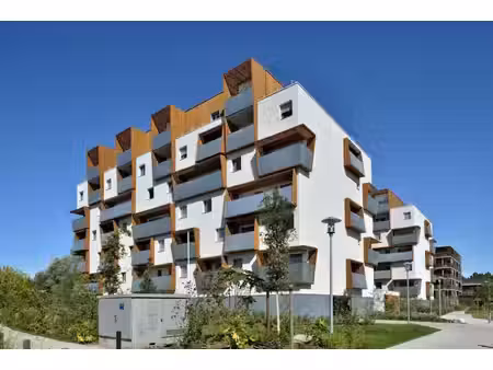 location appartement 2 pièces 46m²