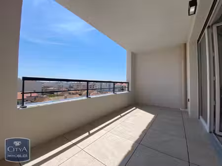 location appartement 3 pièces 61m² frejus 83600