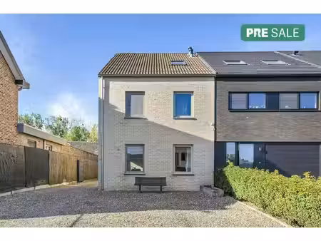 huis te koop in bilzen-hoeselt met 3 slaapkamers