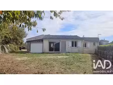 vente maison 4 pièces 103 m² à courcôme (16240)  117 000 €