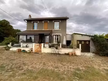 vente maison 6 pièces 94 m² à moutier-malcard (23220)  95 000 €