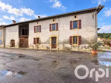 vente maison 6 pièces 204 m² à beauchalot (31360)  109 000 €