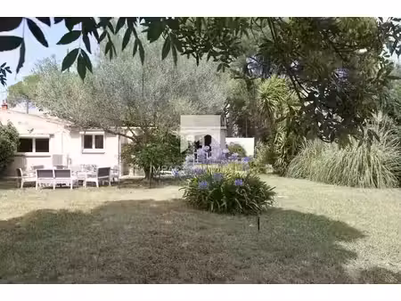 vente propriété 5 pièces 105 m² à hyeres (83400)  630 000 €