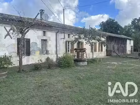 vente maison 5 pièces 100 m² à montguyon (17270)  160 000 €