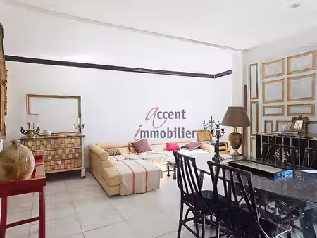a vendre appartement à l'isle sur sorgue t2 avec place de parking et garage proche de tout