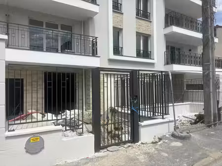 vente bureaux bezons 95870 176m²