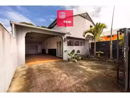 vente maison 5 pièces à saint andre (97440)  161 320 €