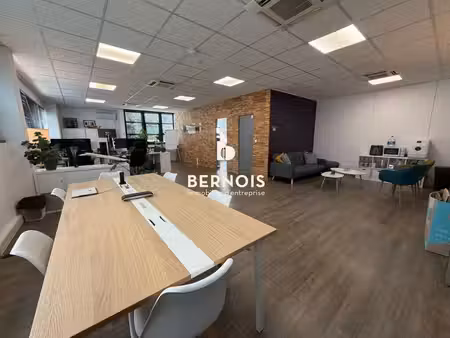 location bureaux la valette du var 83160 100m²