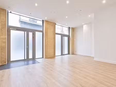 vente bureaux 111m²