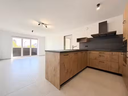 appart 2 ch au centre de neufchâteau - proximité de tout