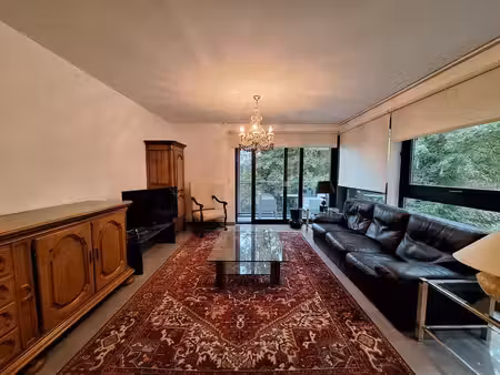 appartement 2 chbres 900 € + 100 € charges communes