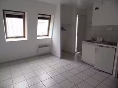 location appartement t1 à plérin (22190) : à louer t1 / 18m² plérin