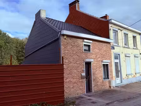 maison convenant pour un petit ménage ou un investissement