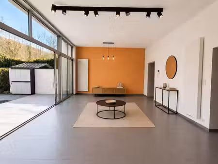 magnifique appartement pmr avec terrasse au coeur d'antoing