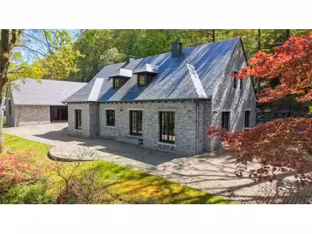 villa en pierres sur les hauteurs de huy !