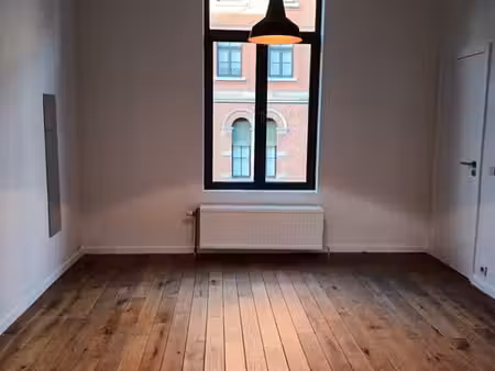 studio 35m quartier chatelain