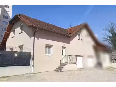 vente maison 5 pièces 110 m² à belley (01300)  238 000 €