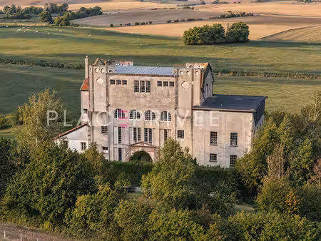 maison de luxe à vendre à chambrey