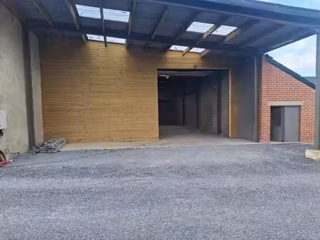 entrepôt de stockage de 165 m2 à louer à dalhem (bombaye)
