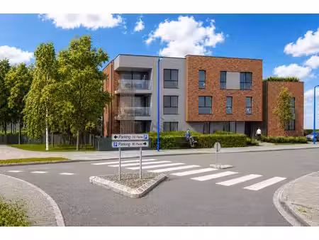 appartement 3 ch + terrasse dans le centre de waremme