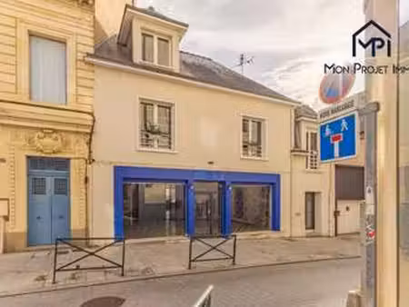 vente bureaux et commerces à laval (53000) : à vendre / 207m² laval